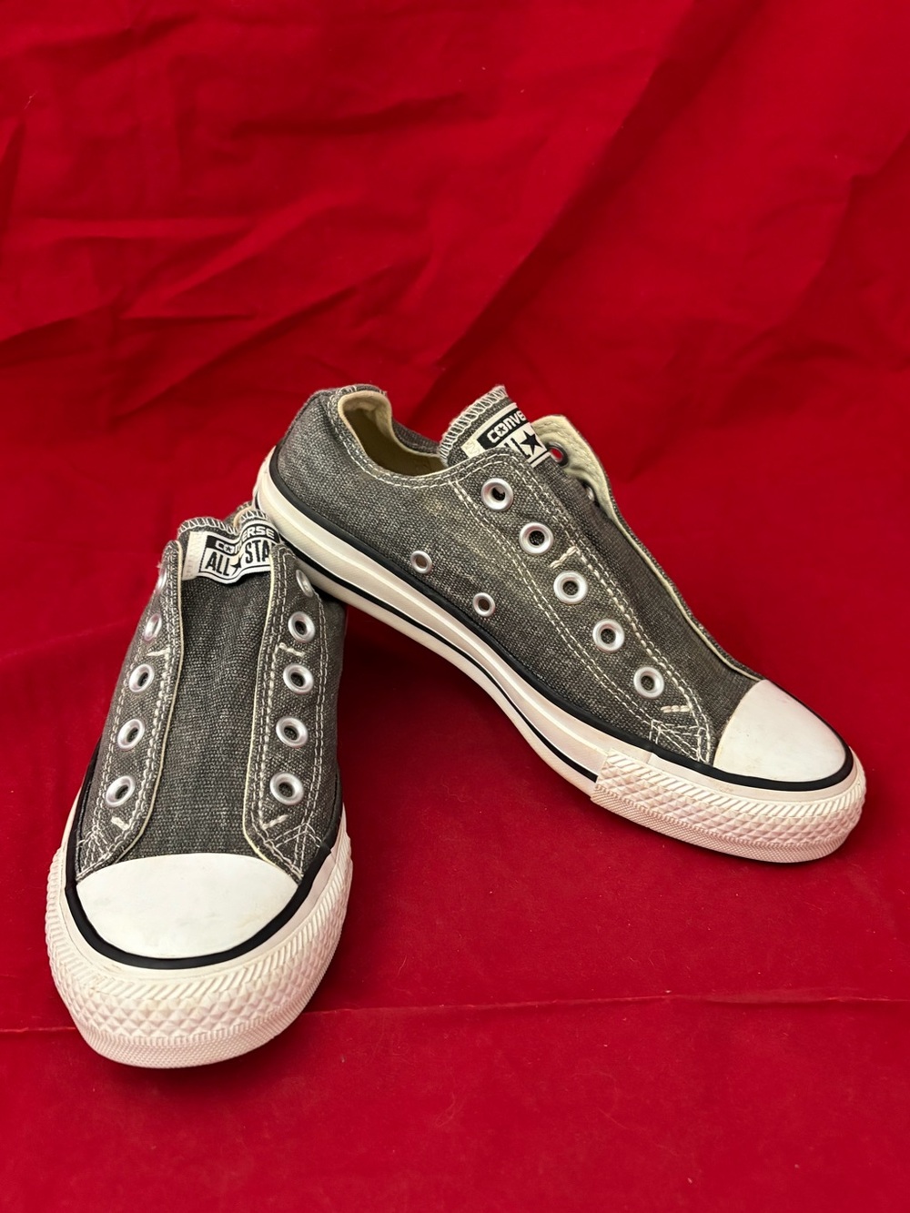 Converse Slip-On Low Top Sneakers - Charcoal
